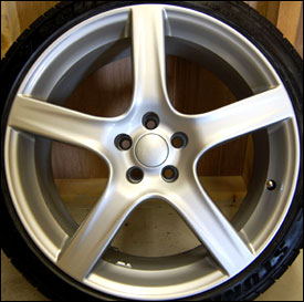 Golf GTI 18" refinished Rim in Water Based Paint
