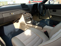 Porsche 924S RR interior